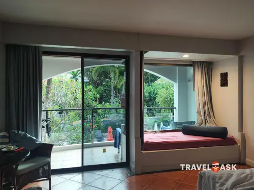Karon Sea Sands Resort
