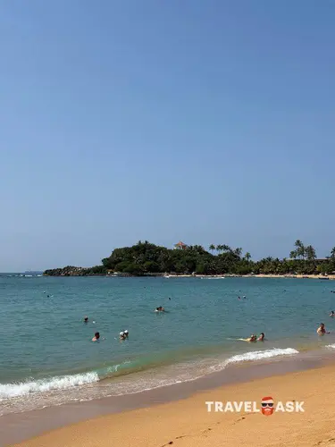 Bay Watch Hotel