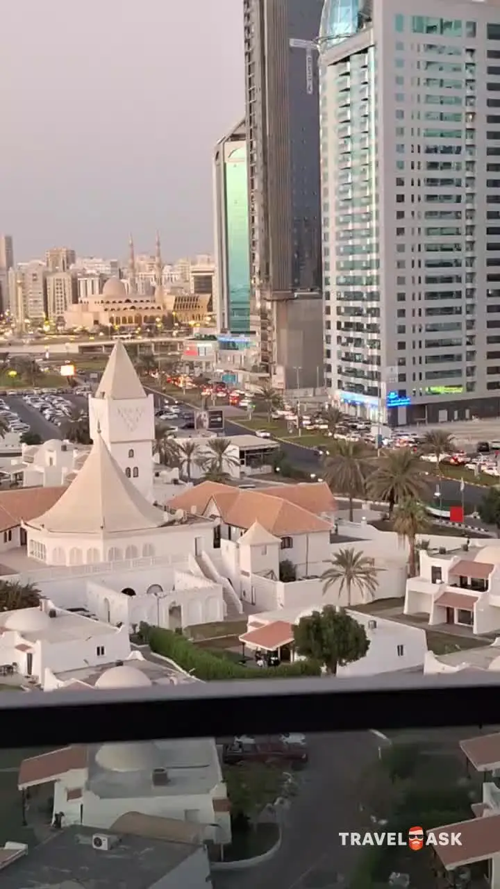 Holiday International Sharjah Hotel