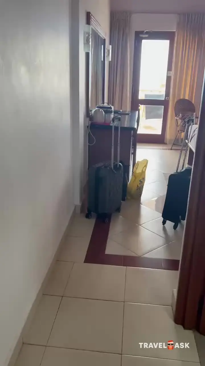 Coral Sands Hotel
