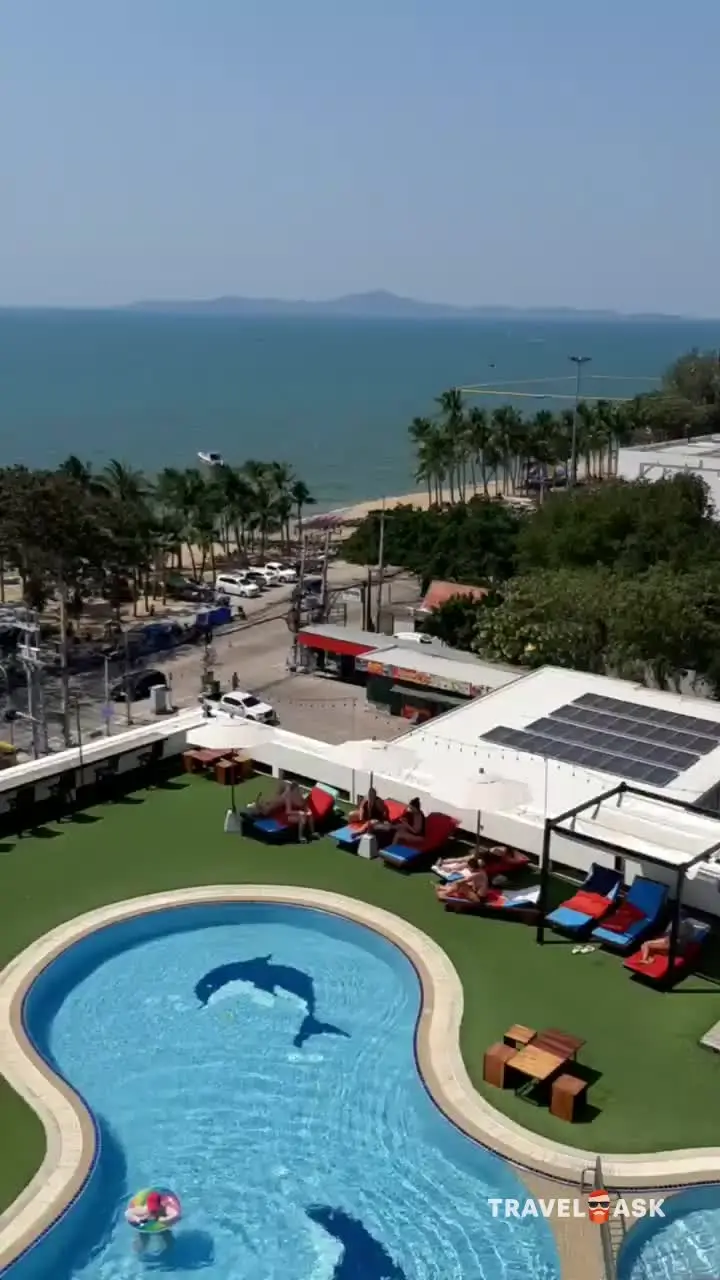Grand Jomtien Palace Hotel
