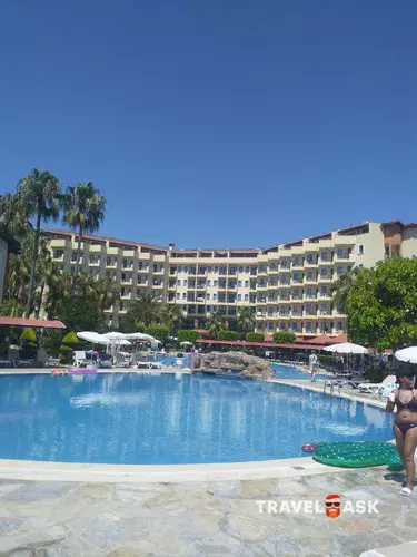 Miramare Queen Hotel