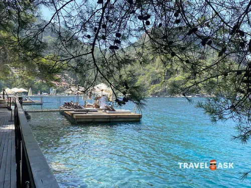 Hillside Beach Club