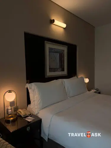 Time Oak Hotel & Suites