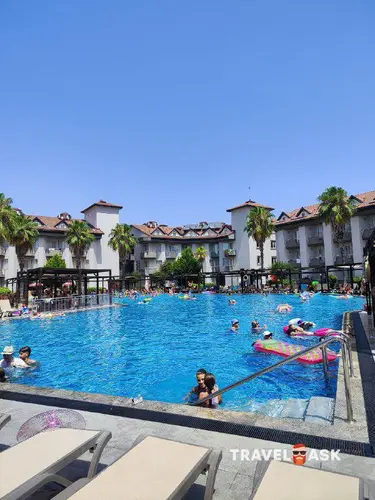Orfeus Park Hotel