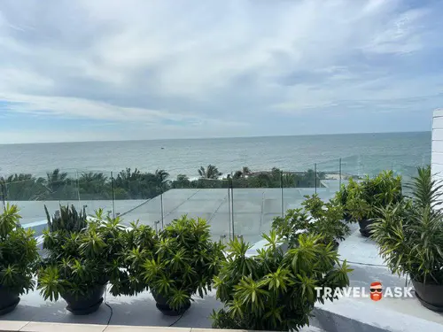 The Cliff Resort & Residences