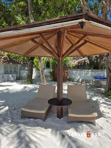 Nika Island Resort & Spa