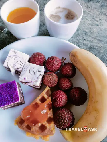 Four Season Ocean Courtyard Hotel