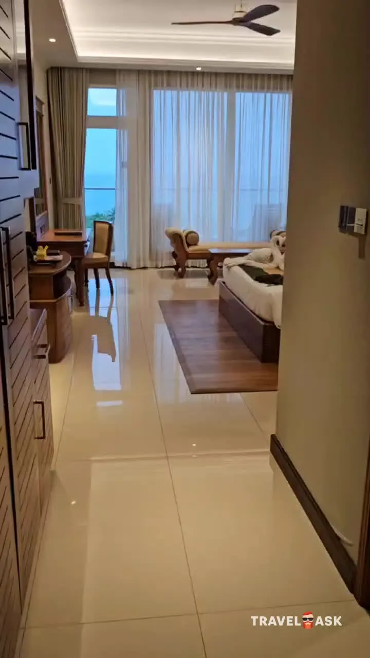 Araliya Beach Resort & Spa