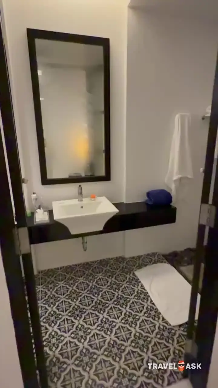 The Old Phuket Karon Beach Resort