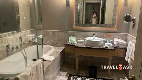 Xanadu Island Hotel