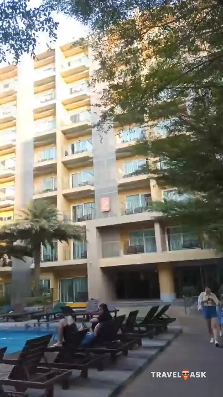 Grand Bella Hotel