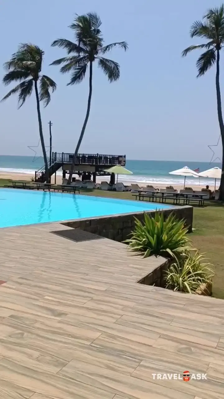 Avenra Beach Hotel
