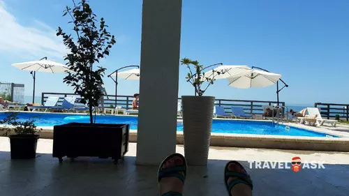 Green Land Hotel