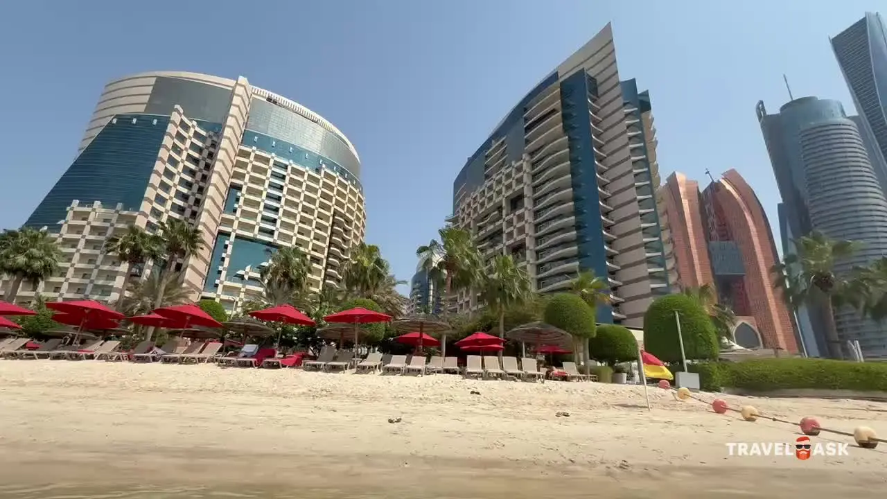 Khalidiya Palace Rayhaan Hotel By Rotana