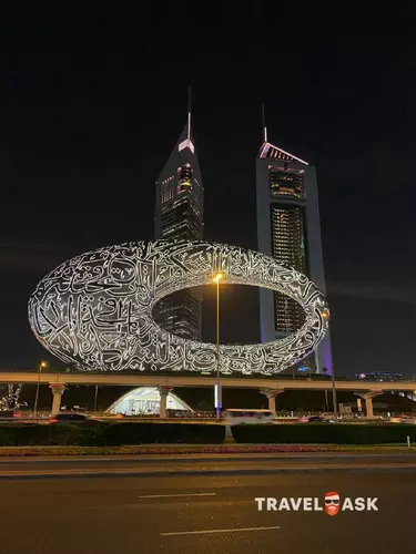 Millennium Plaza Downtown Hotel (Ex.Crowne Plaza Dubai Sheikh Zayed Road)