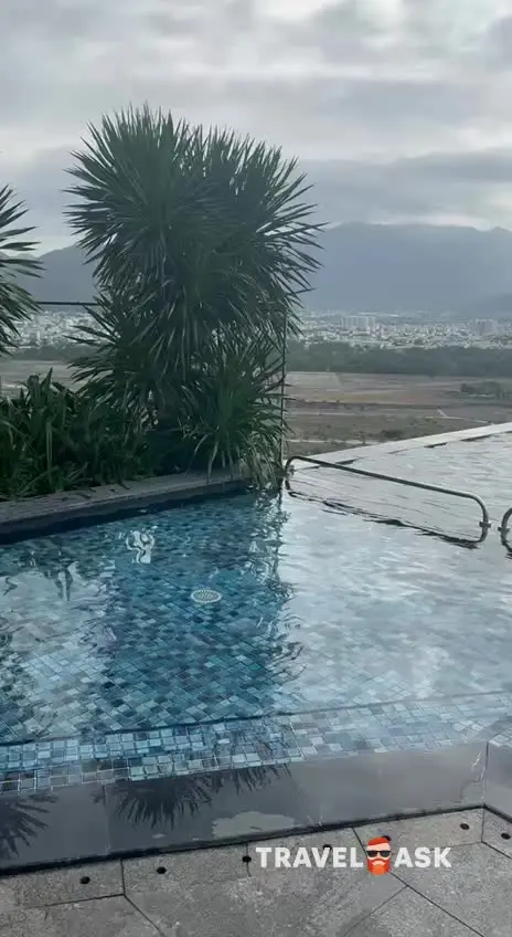 December Hotel