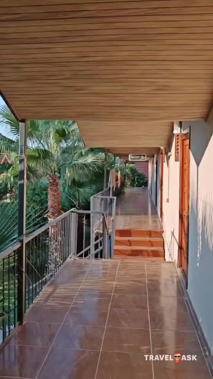 Woodline Hotel