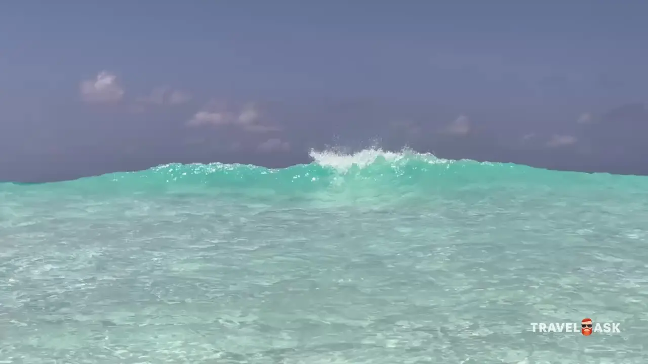 Hideaway Beach Resort & Spa (Ex. The Island Hideaway At Dhonakulhi)