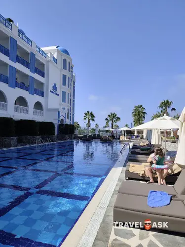 Rubi Platinum Spa Resort & Suites