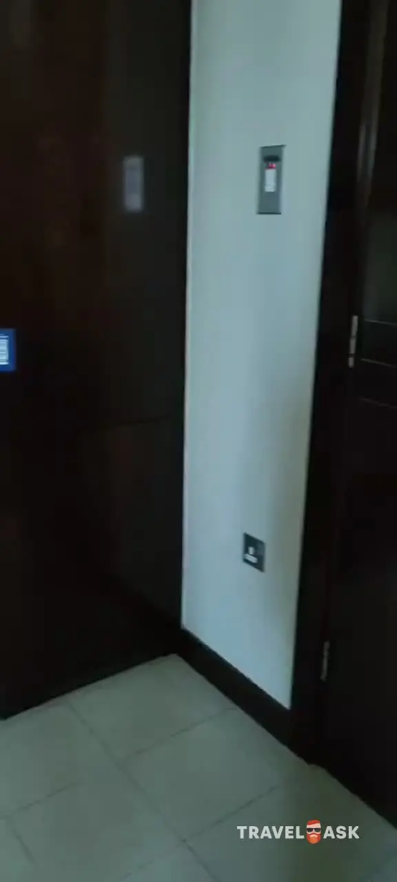 Rose Rayhaan Rotana
