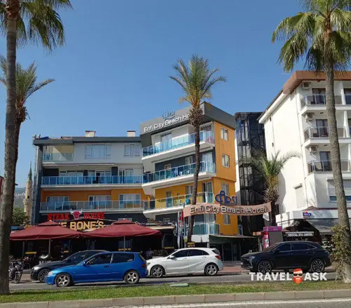 Arsi Enfi City Beach