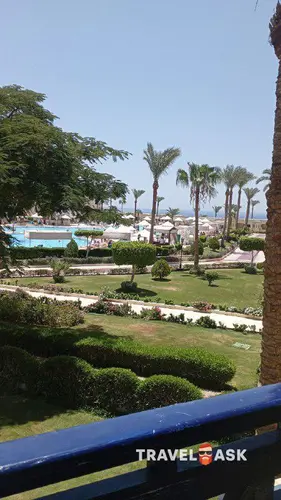 Grand Oasis Resort