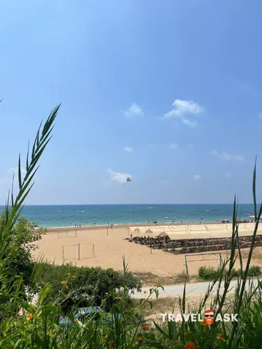 Side Star Resort