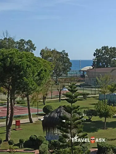 Crystal Tat Beach Golf Resort & Spa