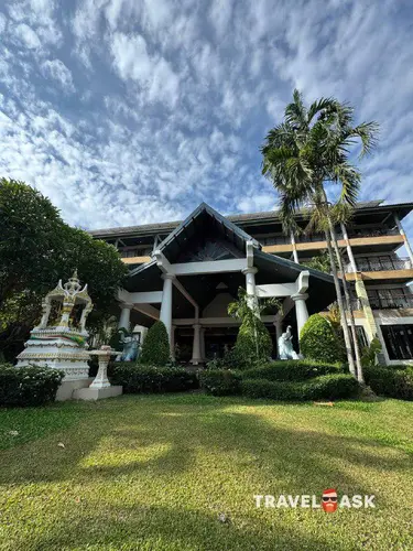 Peach Hill Resort & Spa
