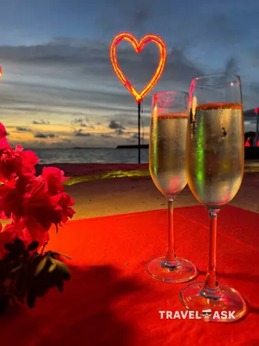 Centara Ras Fushi Resort & Spa (Adults Only 18+)