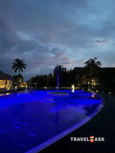 Cinnamon Velifushi Maldives