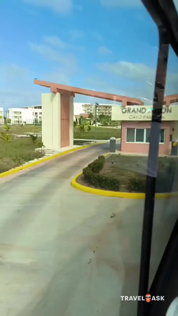Grand Aston Cayo Paredon