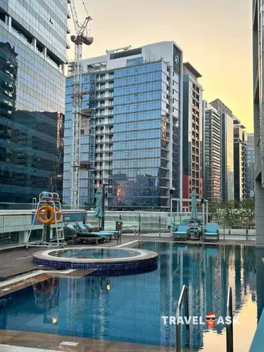 Edge Creekside Hotel