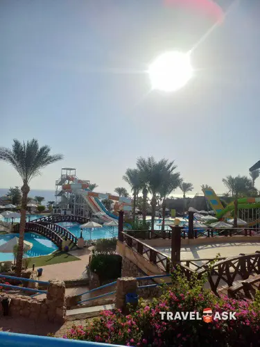 Queen Sharm Resort View & Beach