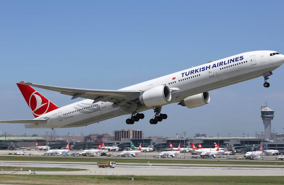 Turkish Airlines отменила часть рейсов в Россию