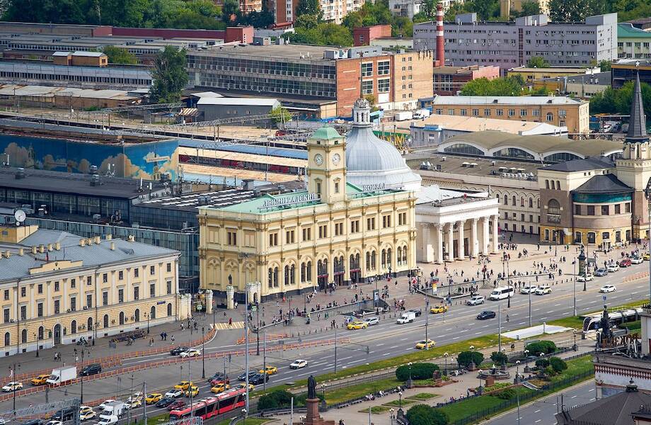 Ленинградский вокзал в Москве закрыли на ремонт