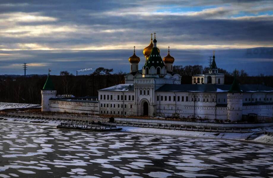 Туристические поезда на Новый год доставят путешественников в Ярославль и Рыбинск
