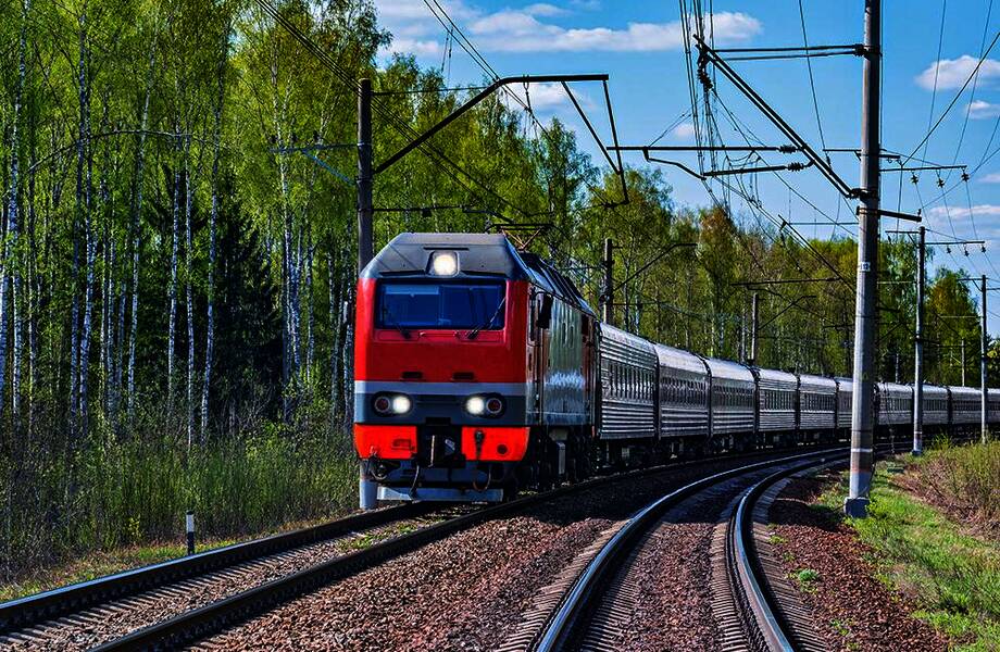 Система «Попутчик» появится еще в 124 поездах