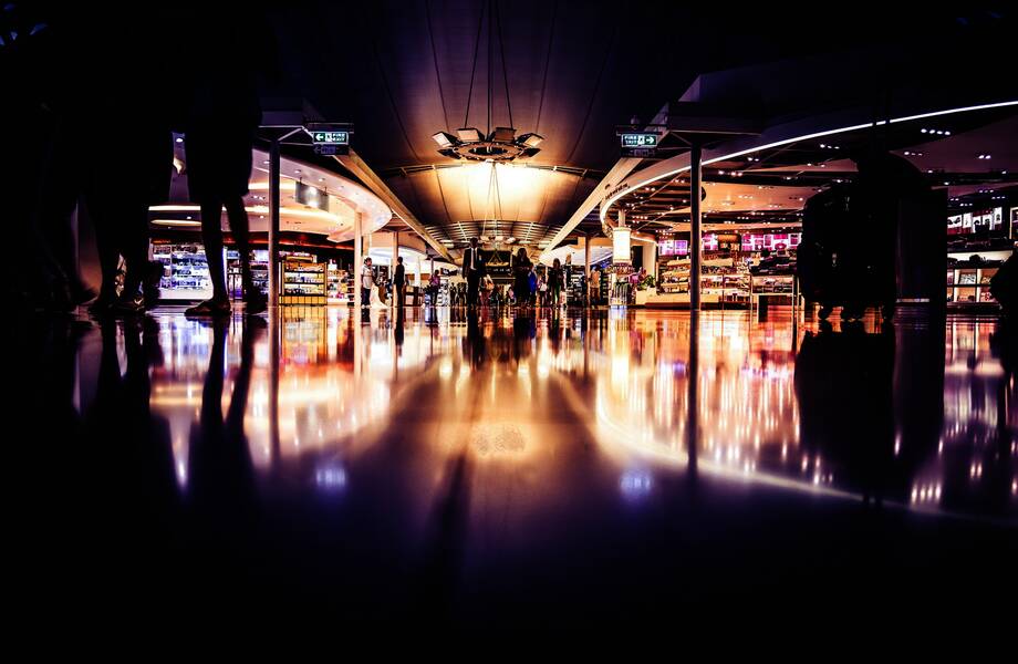 В Дубае разрешат оплачивать билеты и покупки в Duty Free криптовалютой