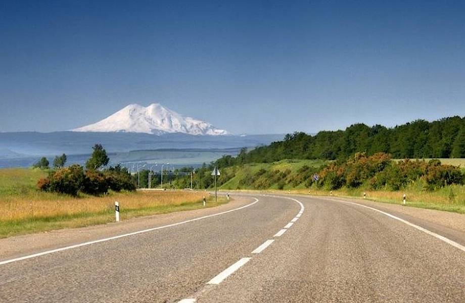 10 самых красивых дорог России