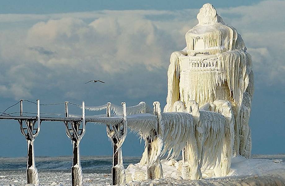 10 поразительных фото «до и после» о волшебных превращениях, на которые способна зима