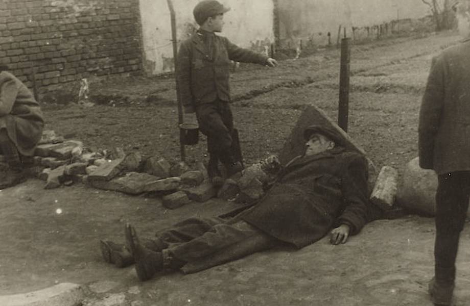 Еврейский фотограф спрятал эти фотографии, чтобы их не нашли нацисты