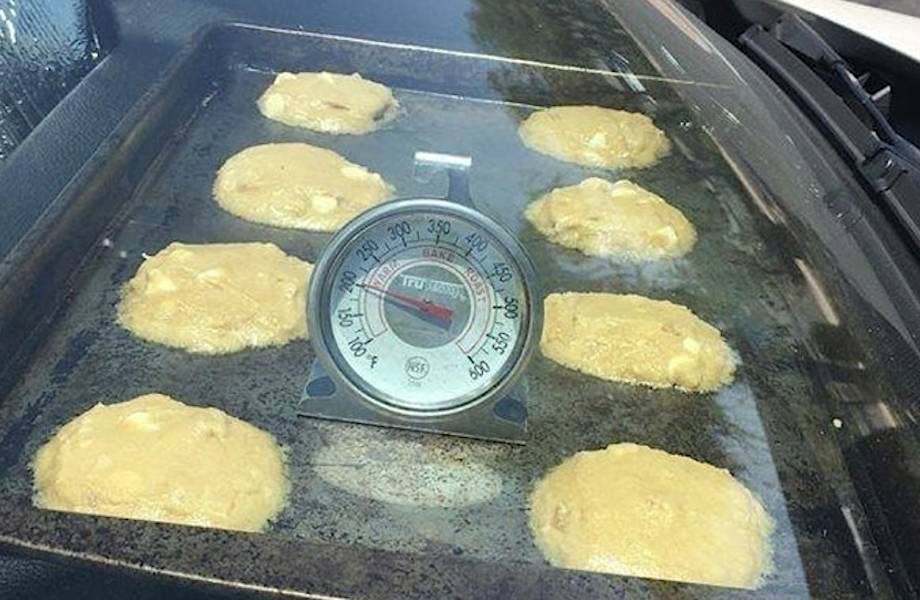 Жители Аризоны делятся в сети снимками о том, как все вокруг «тает» из-за жары