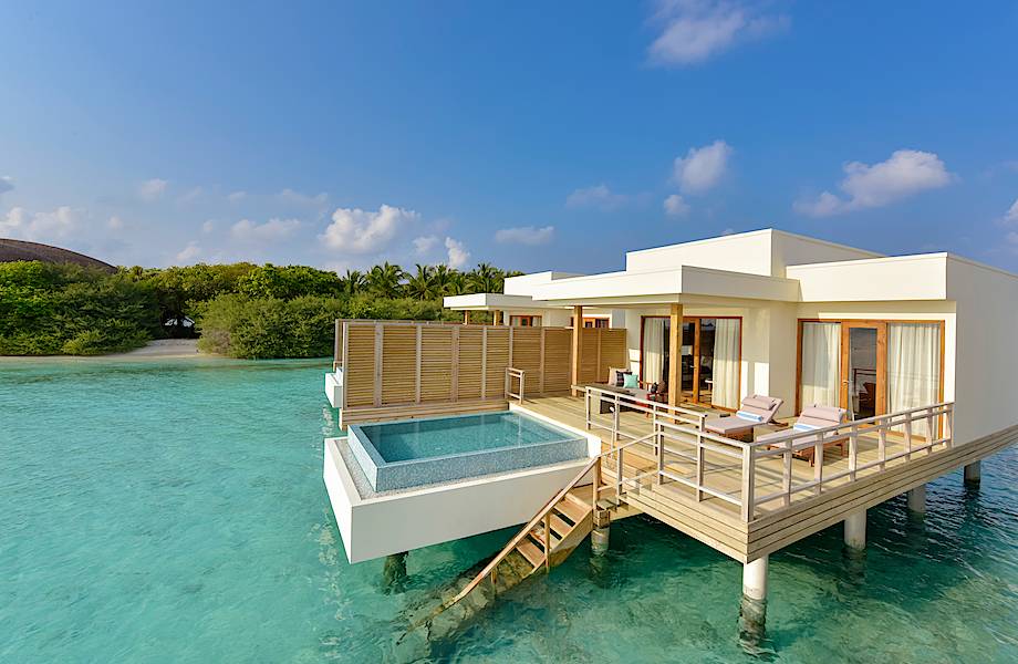 Новейший островной курорт Dhigali Maldives открылся 1 июня 2017 года