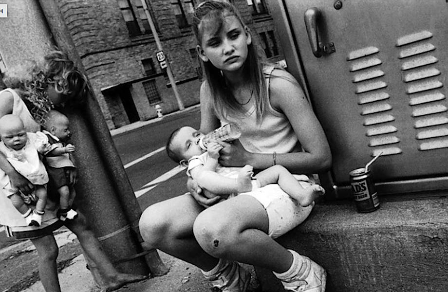 Шедевры уличной фотографии: реальная жизнь в каждом снимке от мастеров
