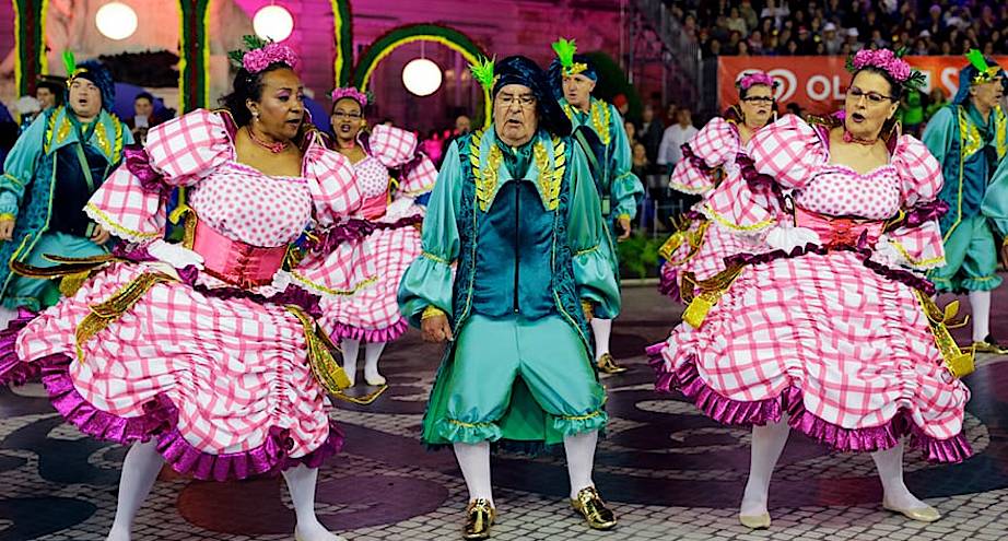 Фото дня: праздник Святого Антония в Португалии — самое яркое мероприятие в стране