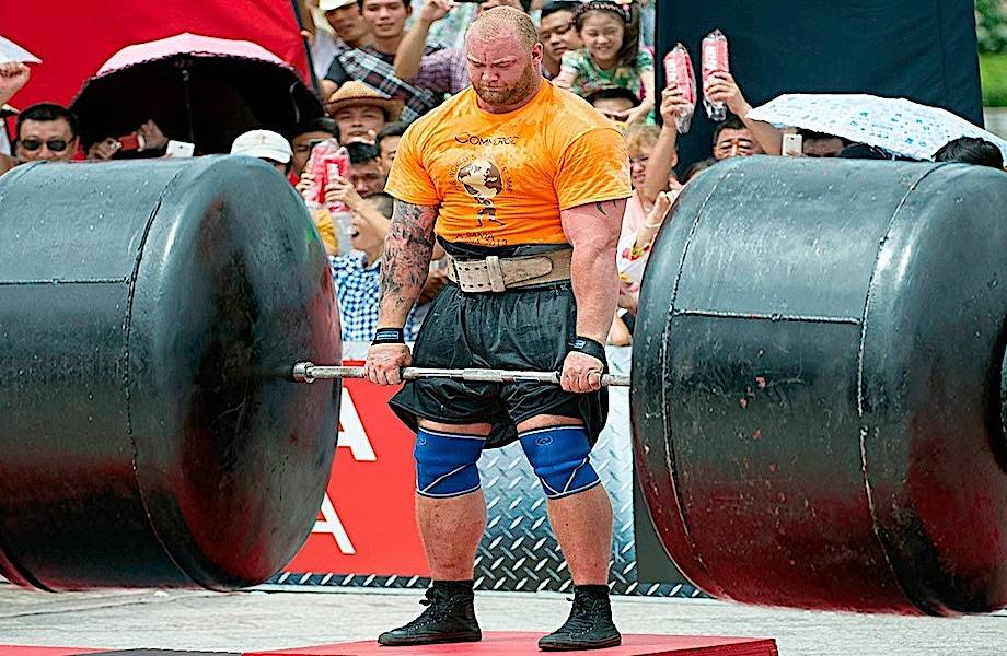 Видео: 10 самых сильных людей планеты 