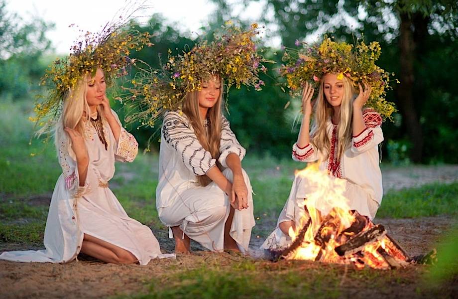 Дождевые черви, гадюки и лягушки: как выживали в лесу древние славяне