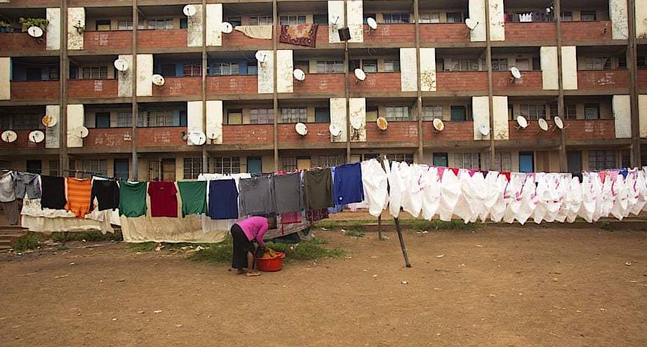 Фото дня: как стирают и сушат белье в Зимбабве